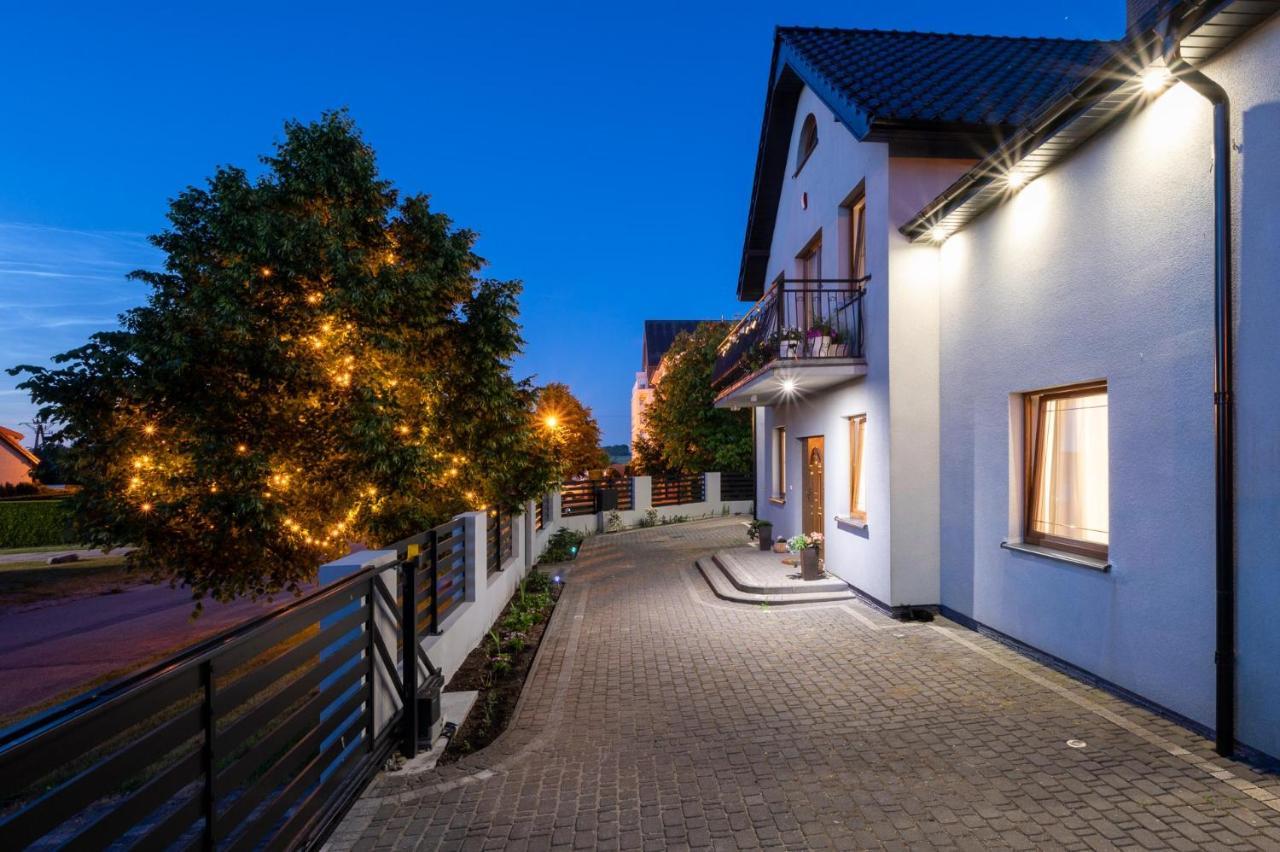 Seaesta Darlowo - Komfortowe Pokoje I Apartamenty 외부 사진